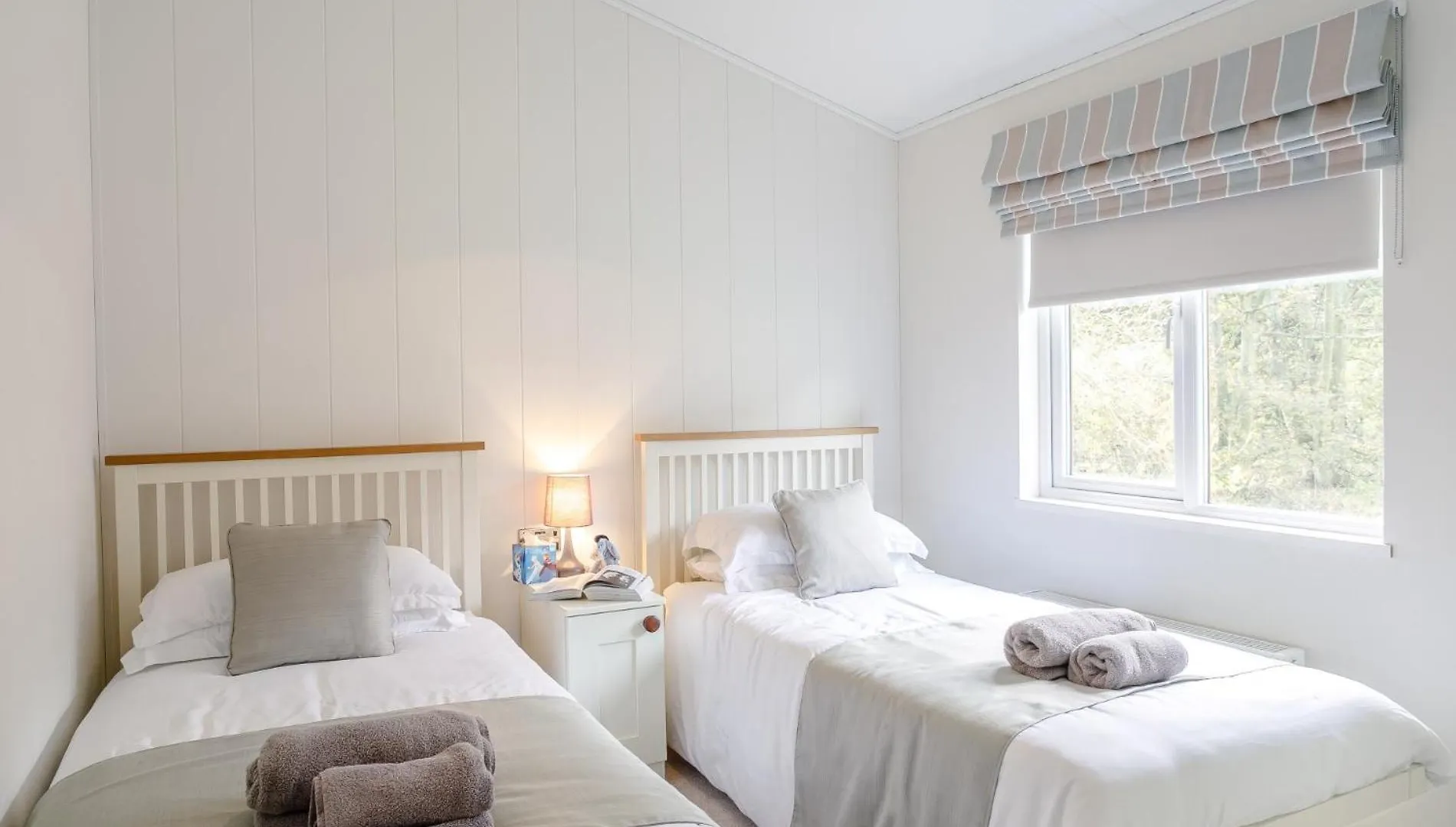 2 Bed In Bridlington 79429 Villa Sewerby Feriehus
